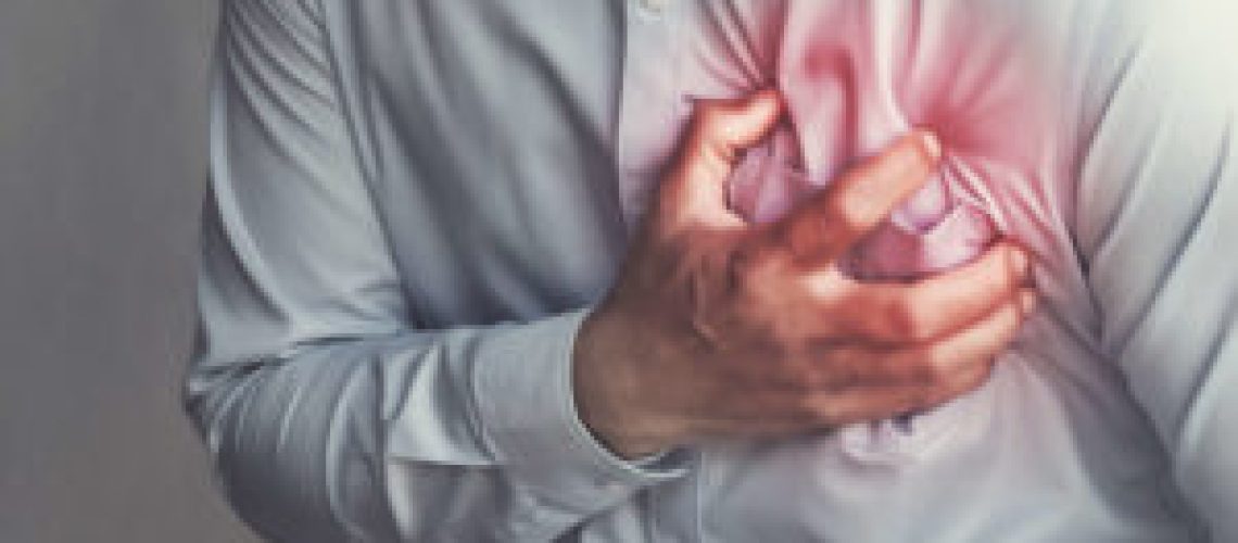 dor-no-peito-conheca-as-possiveis-causas-300x200